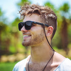 //www.solong.cl/cdn/shop/files/lente_de_sol_so_long_hombre_geezer_rock_1_71953a37-0751-405e-97dd-708ca04cdc93_140x.jpg?v=1694151369