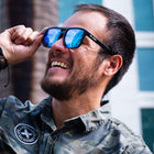 //www.solong.cl/cdn/shop/files/lentes_de_sol_so_long_hombre_wave_curl_2_40c612f0-37d9-4c7e-8b73-27c9236a508a_140x.jpg?v=1694147179